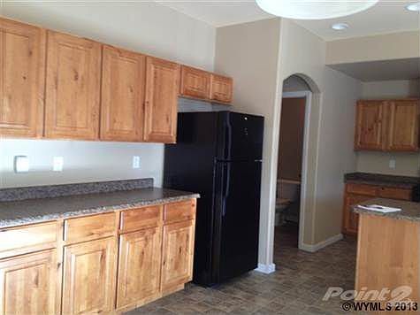 5th image of 823 Blue Sage Way