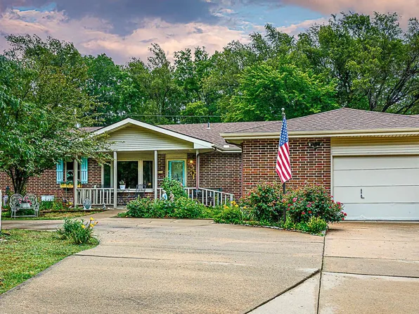 1218 Osage St, El Dorado, KS 67042