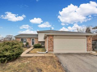 3259 Willow Ln, Markham, IL 60428