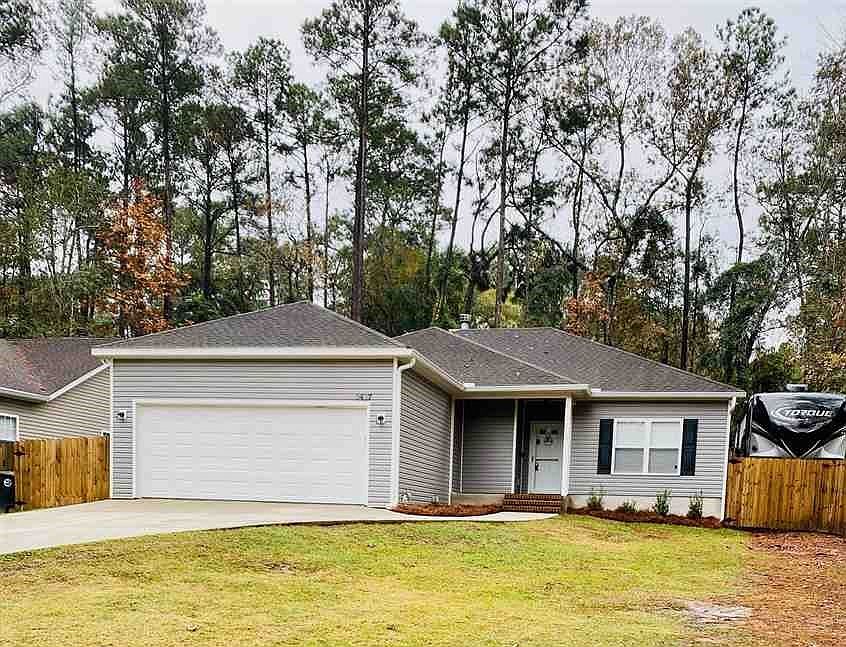 1st image of 3437 Cedarwood Trl