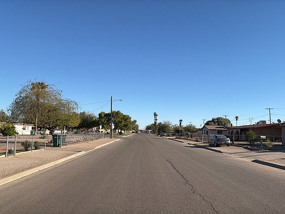 5th image of 423 W Phoenix Ave