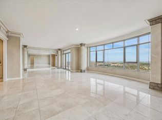 1000 Uptown Park Blvd APT 243, Houston, TX 77056