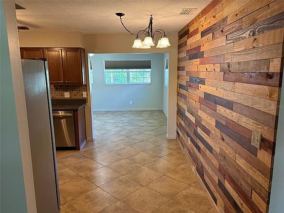 3rd image of 6024 48th Avenue Dr E