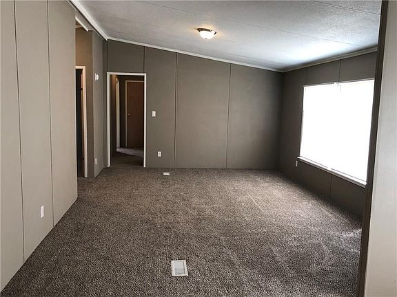 3rd image of 15898 N County Road 3215