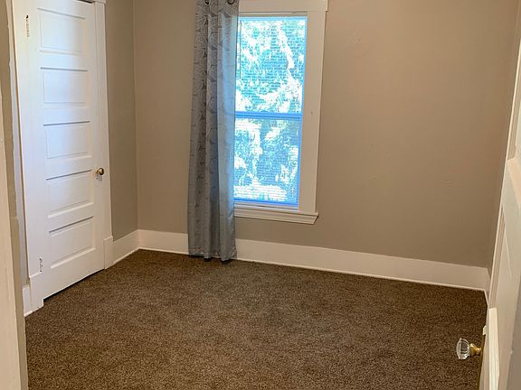 5th image of 7421 Indiana Ave