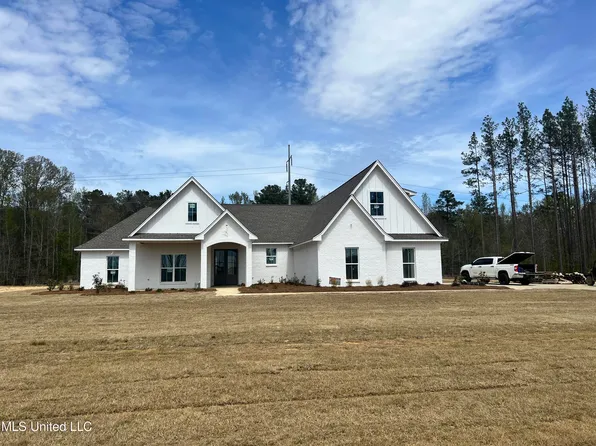 223 Lost Oak Ln, Brandon, MS 39047