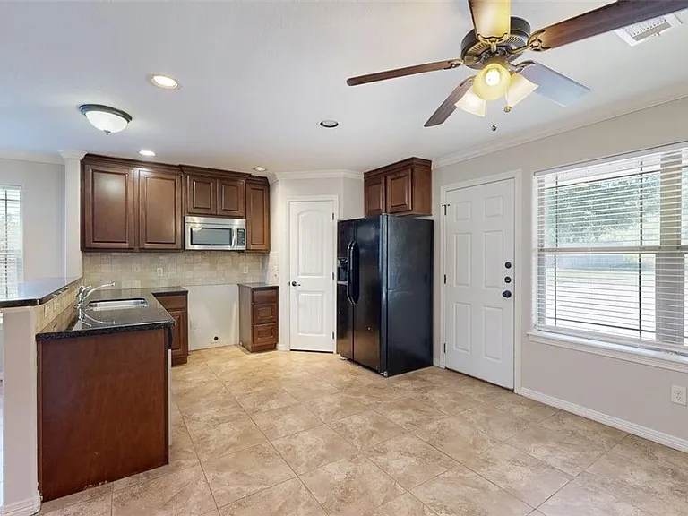 454 Chimney Hill Dr — Photo 10