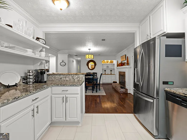 101 Waterwood Bnd — Photo 21