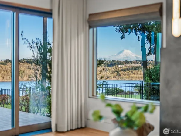 3323 9th Avenue Ct NW, Gig Harbor, WA 98335