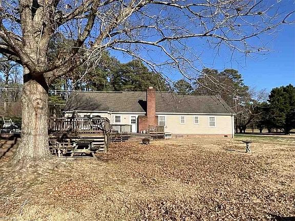 2nd image of 674 Tulls Creek Rd