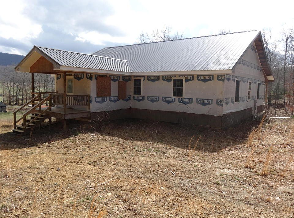 1st image of 4242 Sweet Springs Vly