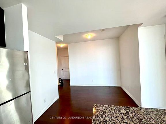 4th image of 223 Webb Dr #2113