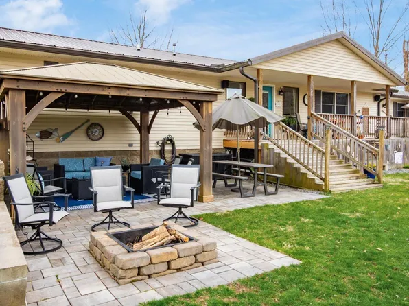 6625 S River Rd, Blue Rock, OH 43720