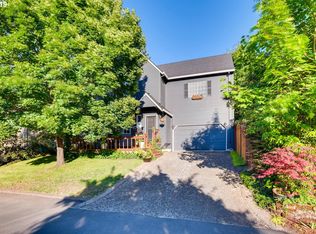 8960 SW 73rd Pl, Portland, OR 97223