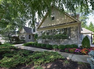 7610 Royal Portrush Dr, Solon, OH 44139
