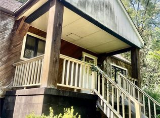 2045 Walton Rd, Finleyville, PA 15332