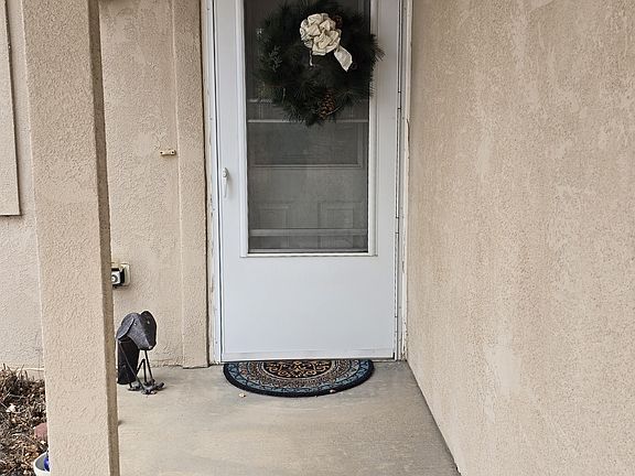 3rd image of 1809 Estates Dr