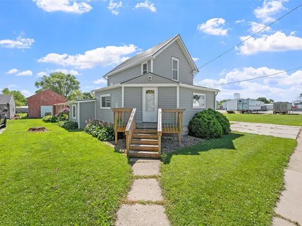 240 Park St, Grinnell, IA 50112