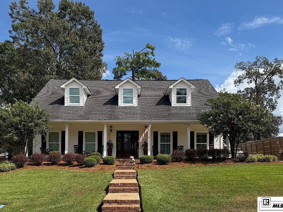 1st image of 105 Pin Oak Dr