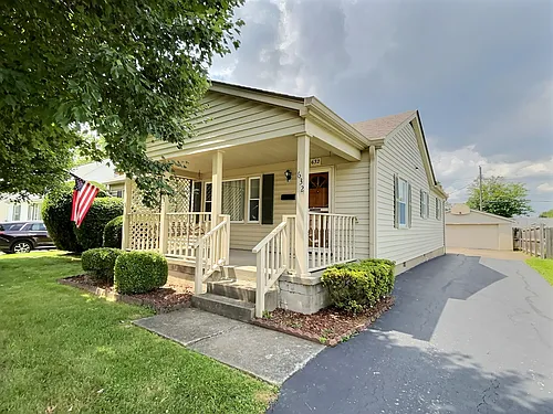 632 Northside Dr Photo 1