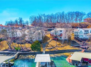294 Eagle Dr, Lake Ozark, MO 65049