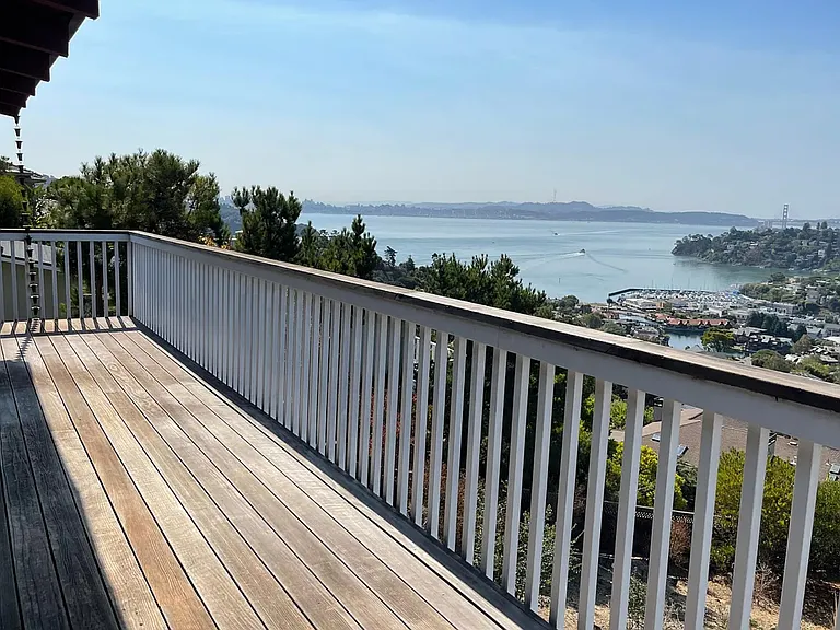 Lagoon View Dr — Photo 6