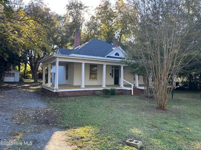 411 E Church Street, Laurinburg, NC, 28352