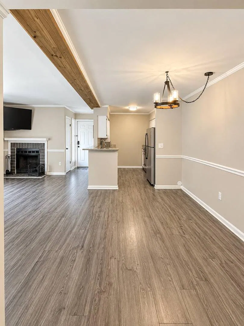 1054 Anna Knapp Blvd - 6B — Photo 1