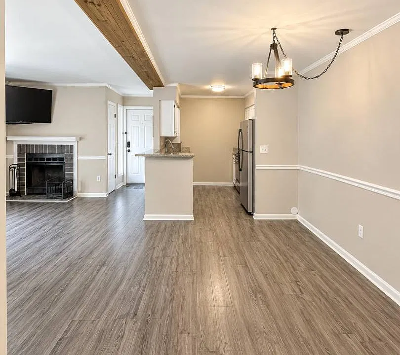1054 Anna Knapp Blvd #6B