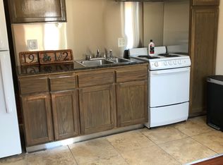 19127 1/2 Halsted St, Northridge, CA 91324