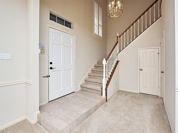 5th image of 2263 Broadlawn Dr