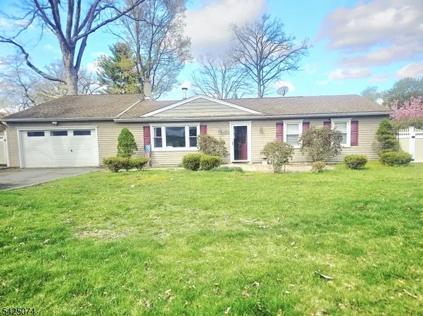 29 Belton St, Byram Twp., NJ 07874