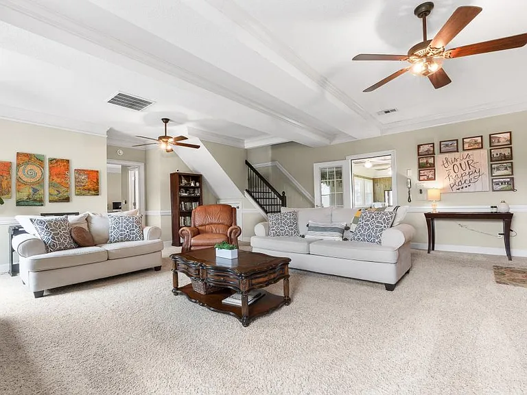 633 Thompson Mill Rd — Photo 32