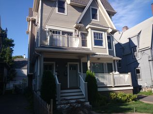 19 Harris St #1, Brookline, MA 02446