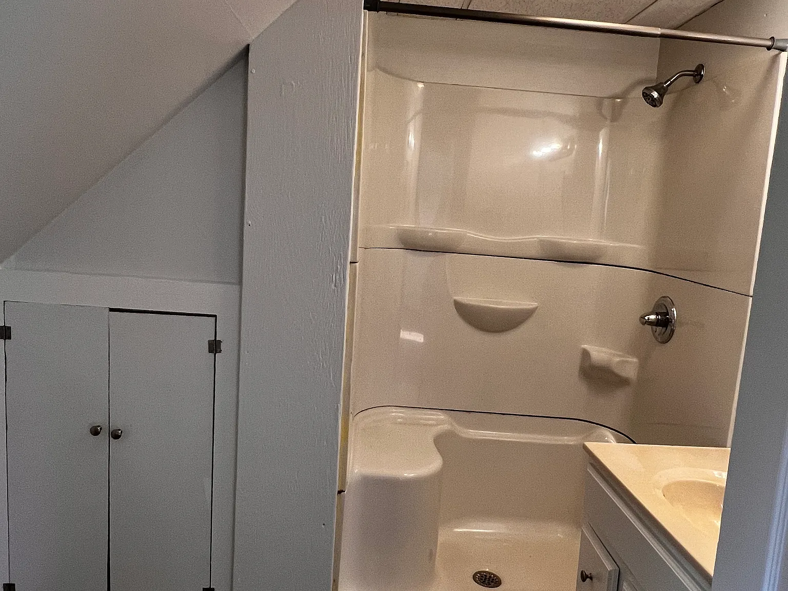 Water Street Duplex — Photo 4