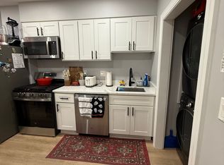 42 Saxton St FLOOR 2, Dorchester, MA 02125