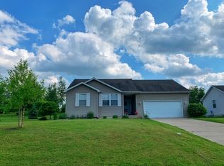149 Nicole Dr, Brooklyn, MI 49230