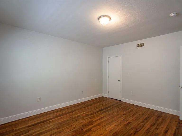 1011 Bay Dr #106 — Photo 19