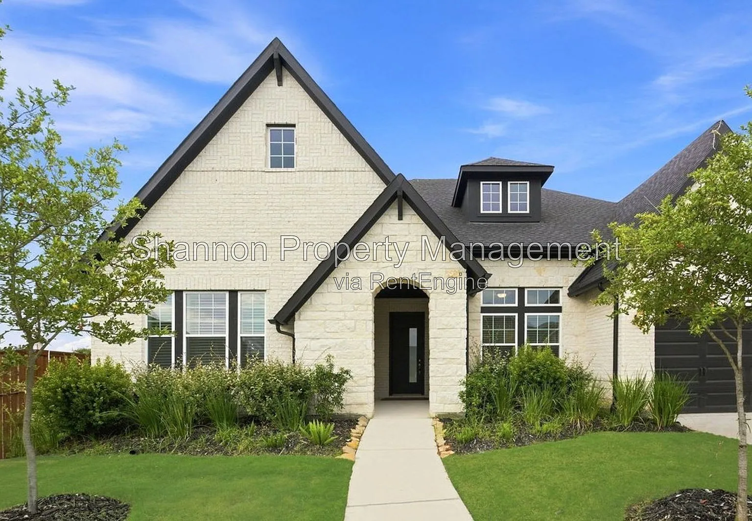4 bed, 3.0 bath, 3724 sqft, $4,000 — Photo 2
