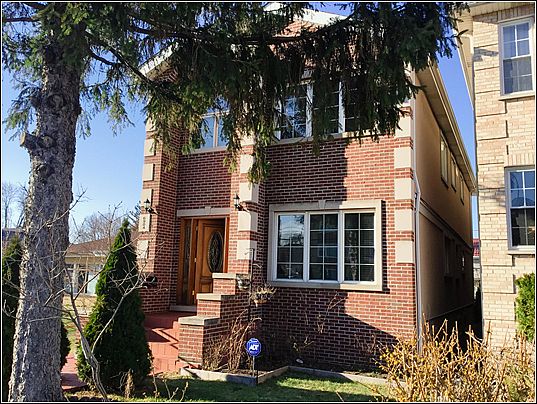 1st image of 6904 W Gunnison St