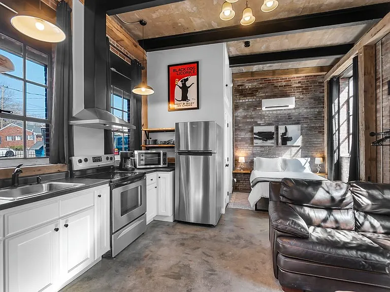 622 Broadway St #5 — Photo 11