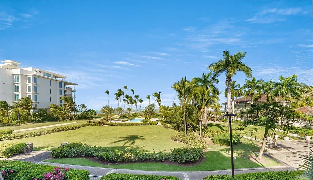 2 bed, 3.0 bath, 1518 sqft, $15,000 — Photo 2
