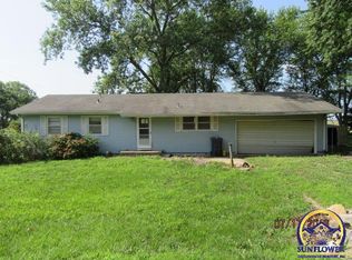 3501 Becker Ave, Meriden, KS 66512