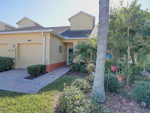 2nd image of 2939 Vallejo Way