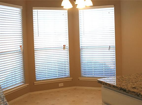 5th image of 3908 Chelsea Dr