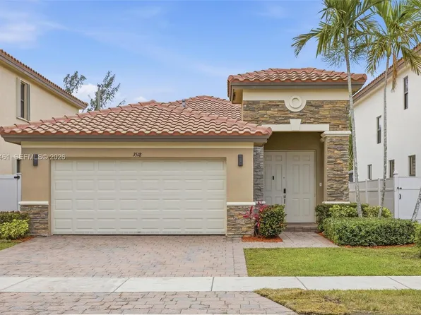 3518 W 86th Ter, Hialeah, FL 33018
