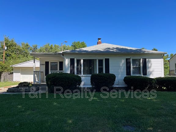 2nd image of 5360 W Bertha St