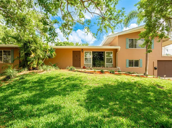 2036 NE 21st Avenue, Fort Lauderdale, FL 33305