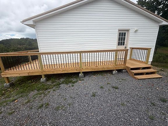 3rd image of 143 Lautner Rd