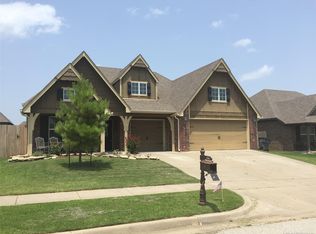 1927 E 134th St S, Bixby, OK 74008